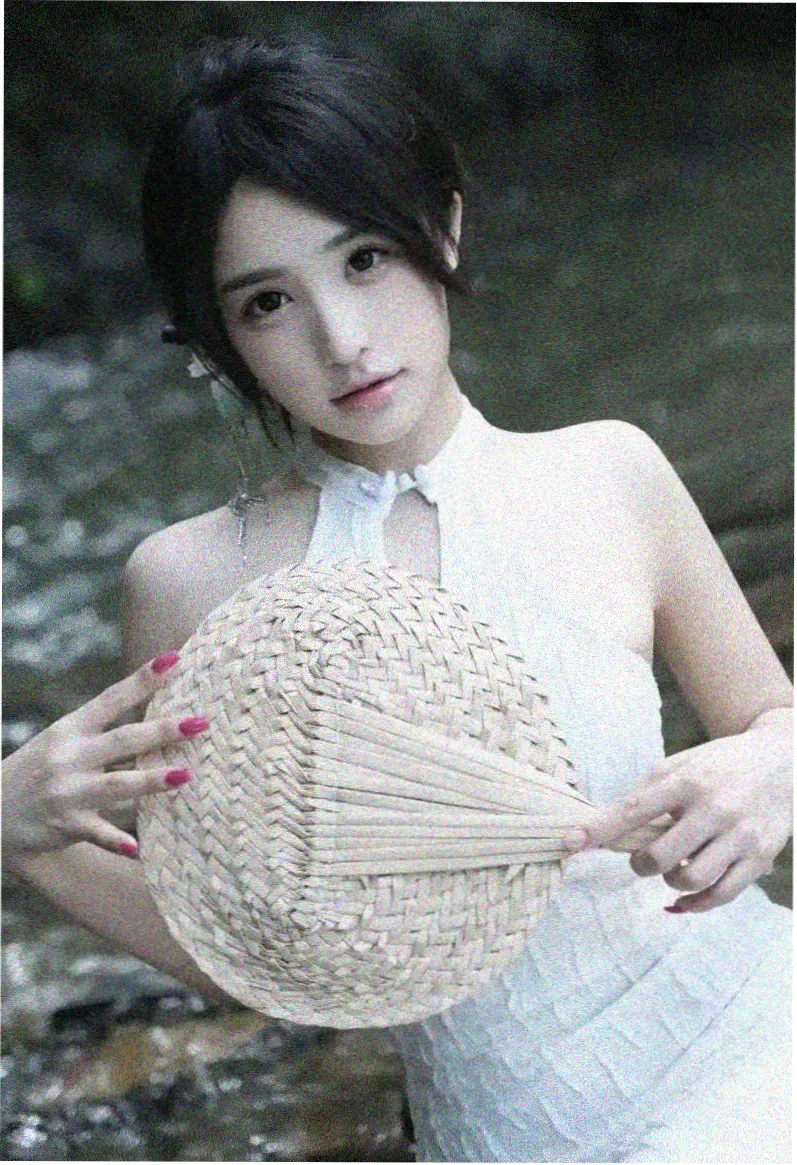 抖音热榜诡异纪元 在线观看封面